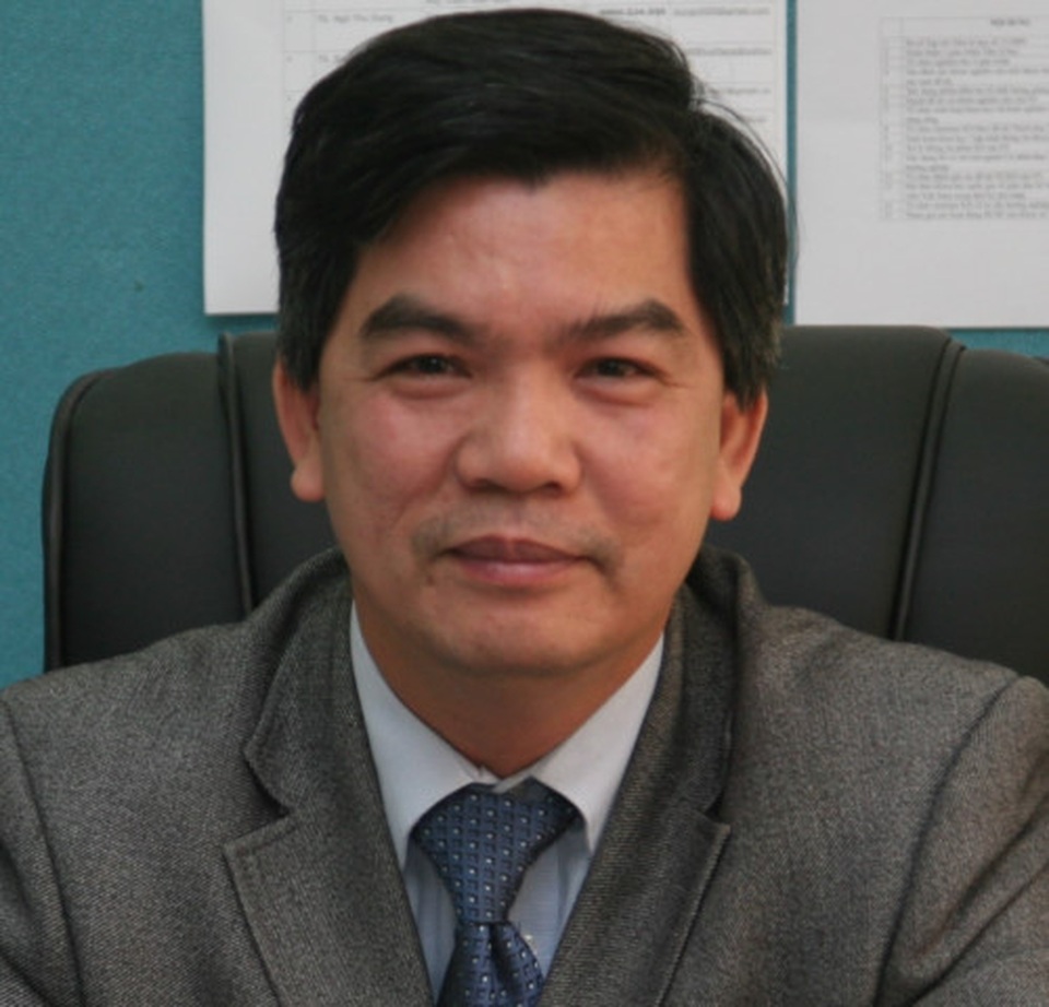 Hai giảng viên nhận Huân chương Hiệp sĩ Văn học và Nghệ thuật, Hiệp sĩ Cành cọ Hàn lâm của Pháp - 2 Hai giảng viên nhận Huân chương Hiệp sĩ Văn học và Nghệ thuật, Hiệp sĩ Cành cọ Hàn lâm của Pháp - 2