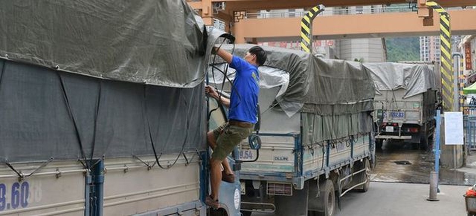 Phó Thủ tướng đề nghị Trung Quốc “khơi thông” ách tắc nông sản tại cửa khẩu - 2