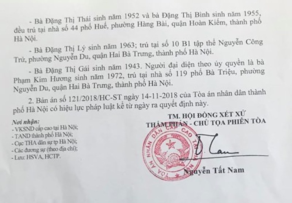 Cụ bà 76 tuổi “cạn nước mắt” xin cấp sổ đỏ giữa thủ đô: Lộ diện văn bản lạ kỳ! - 5