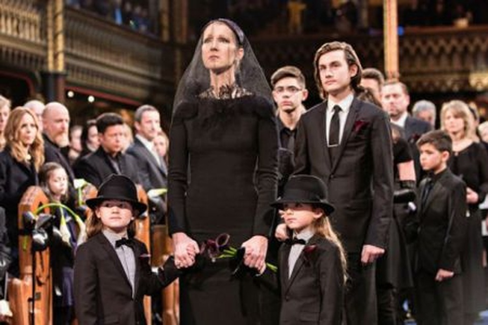 Celine Dion chia sẻ ảnh cặp song sinh 9 tuổi - 4 Celine Dion chia sẻ ảnh cặp song sinh 9 tuổi - 4