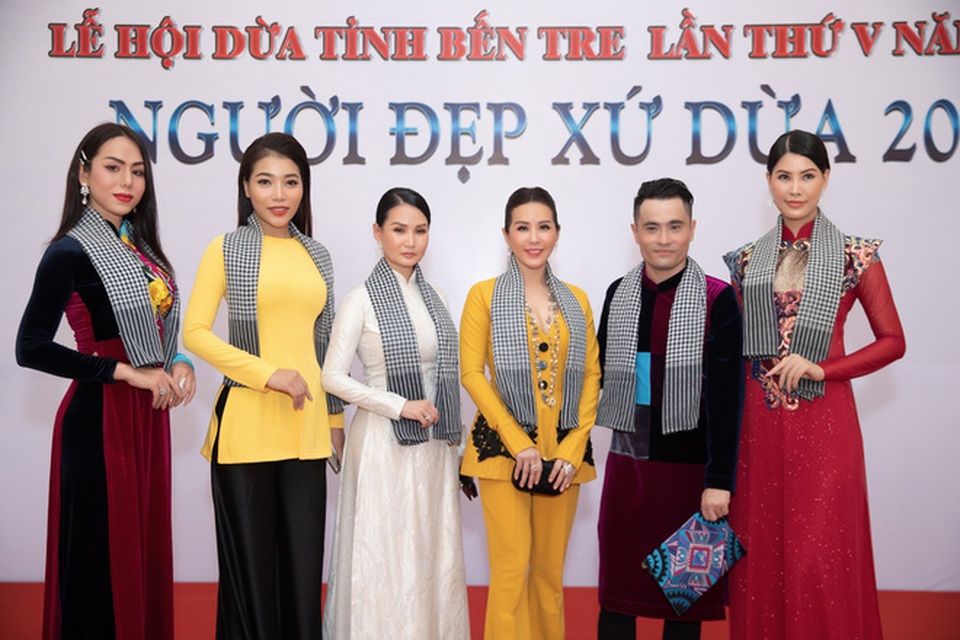 Khởi động cuộc thi Người Đẹp Xứ Dừa 2019 - 4 Khởi động cuộc thi Người Đẹp Xứ Dừa 2019 - 4