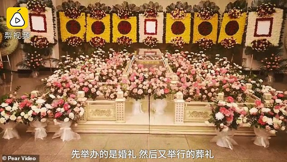 Xúc động đám cưới kiêm tang lễ của cô dâu bị ung thư - 2 Xúc động đám cưới kiêm tang lễ của cô dâu bị ung thư - 2