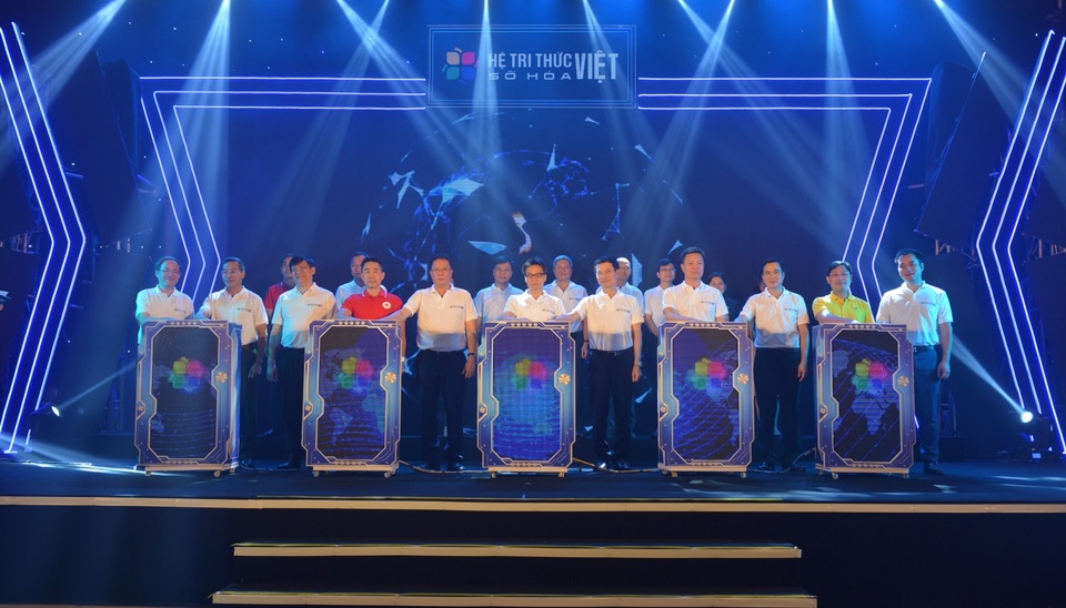 Hệ tri thức Việt số hóa: Hướng tới một hạ tầng số - 1