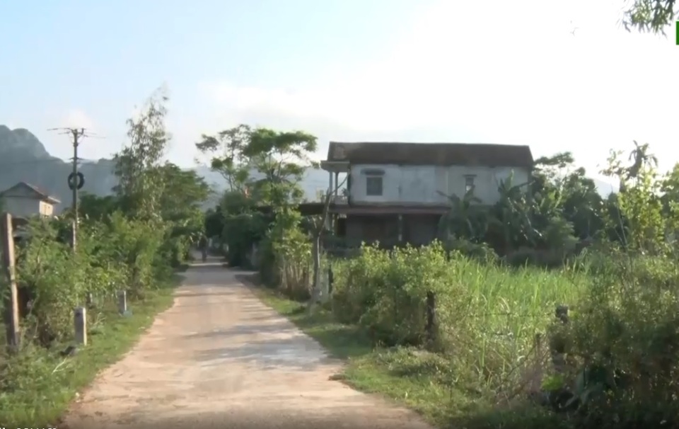 Hàng ngàn m2 đất nông nghiệp được “ưu ái” để chuyển đổi thành đất ở? - 5 Hàng ngàn m2 đất nông nghiệp được “ưu ái” để chuyển đổi thành đất ở? - 5