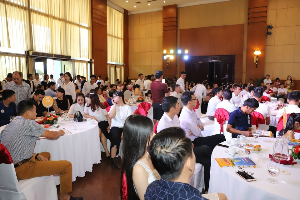 Hoa Xa Tower: Chen chân đặt chỗ tại lễ ra mắt dự án - 1 Hoa Xa Tower: Chen chân đặt chỗ tại lễ ra mắt dự án - 1