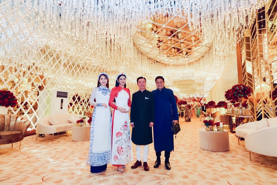 Ngọc Hân, Phương Nga dự đám cưới siêu sang của con gái đại gia Ấn Độ - 6 Ngọc Hân, Phương Nga dự đám cưới siêu sang của con gái đại gia Ấn Độ - 6