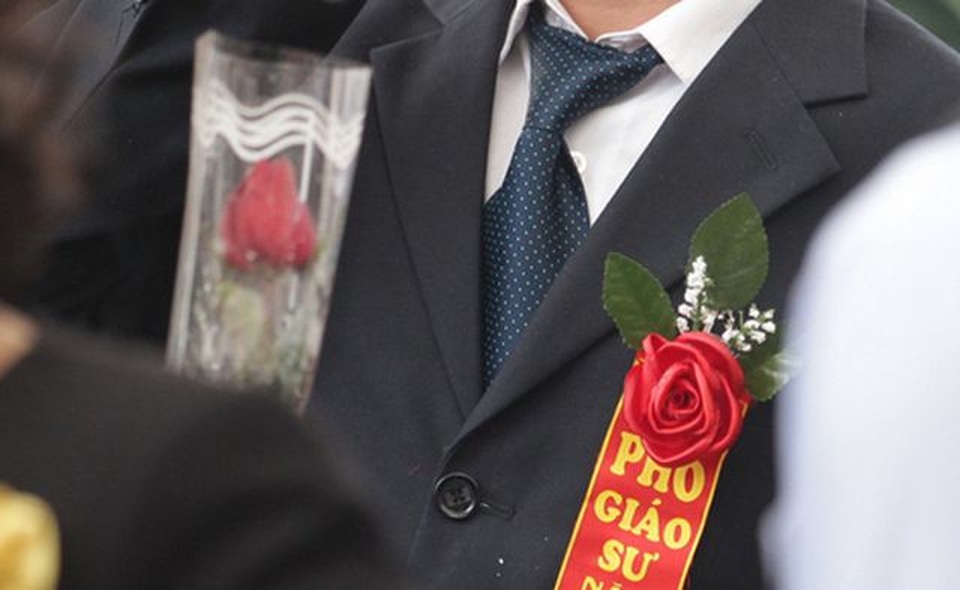 Công bố danh sách ứng viên giáo sư, phó giáo sư 2019 - 1 Công bố danh sách ứng viên giáo sư, phó giáo sư 2019 - 1