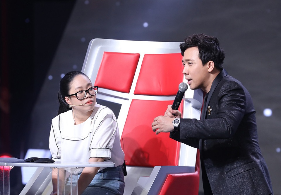 Lại Văn Sâm áp lực khi ngồi nghế nóng show truyền hình về trí tuệ - 5 Lại Văn Sâm áp lực khi ngồi nghế nóng show truyền hình về trí tuệ - 5