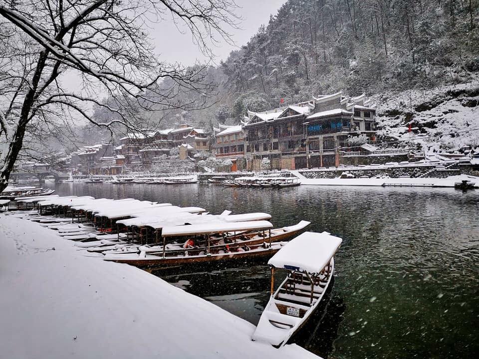 Tư vấn: Chọn tour du lịch  Tết nằm trọn trong 7 ngày nghỉ lễ - 4