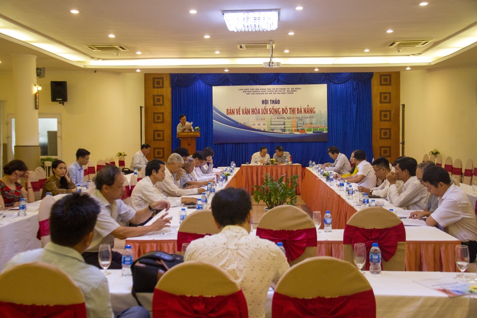 Xây dựng lối sống đô thị Đà Nẵng văn minh, tiến bộ - 1 Xây dựng lối sống đô thị Đà Nẵng văn minh, tiến bộ - 1