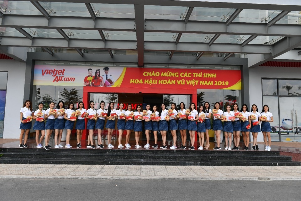 Tìm hiểu cơ hội trở thành tiếp viên hàng không tại Học viện Hàng không Vietjet - 18 Tìm hiểu cơ hội trở thành tiếp viên hàng không tại Học viện Hàng không Vietjet - 18