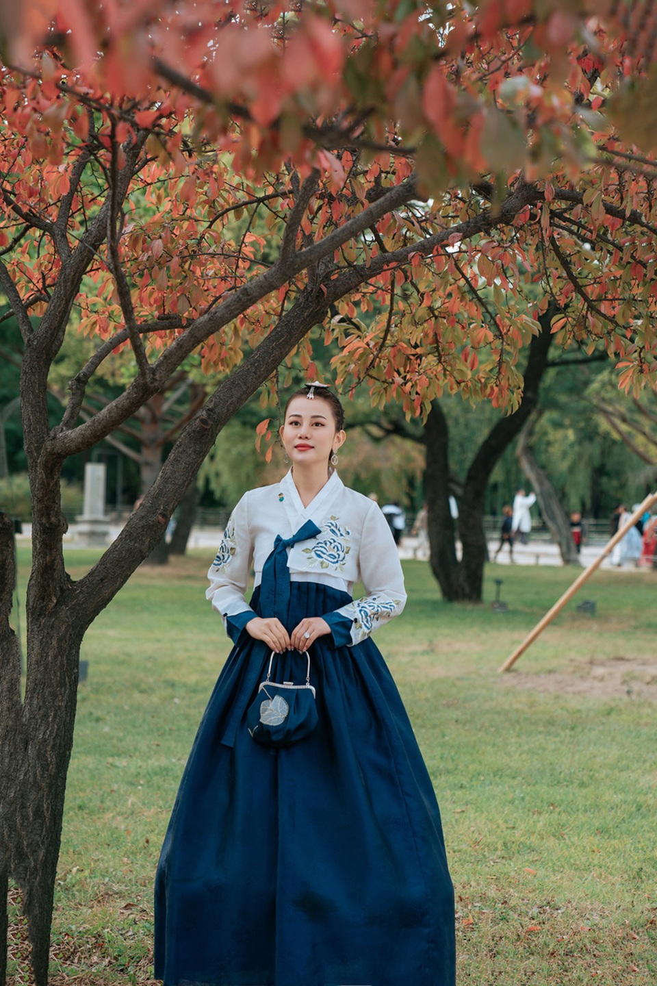 Á Hoàng Cao Thuỳ Trang hoá sweet-girl tại Seoul Fashion Week 2019 - 7 Á Hoàng Cao Thuỳ Trang hoá sweet-girl tại Seoul Fashion Week 2019 - 7