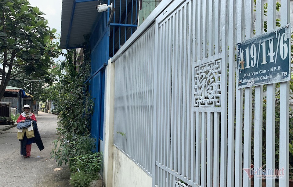 Công trình trái phép trên khu đất 5.800m2 của quan quận Thủ Đức và người thân - 2 Công trình trái phép trên khu đất 5.800m2 của quan quận Thủ Đức và người thân - 2
