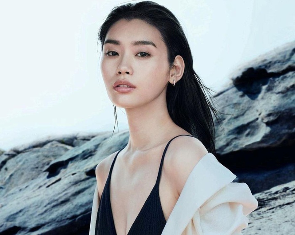 Sinh cháu đích tôn cho tỷ phú Macau, siêu mẫu áo tắm được gia đình chồng tôn vinh - 5 Sinh cháu đích tôn cho tỷ phú Macau, siêu mẫu áo tắm được gia đình chồng tôn vinh - 5