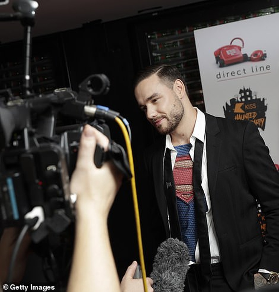 Sao Anh quốc tưng bừng dự tiệc Halloween - 14