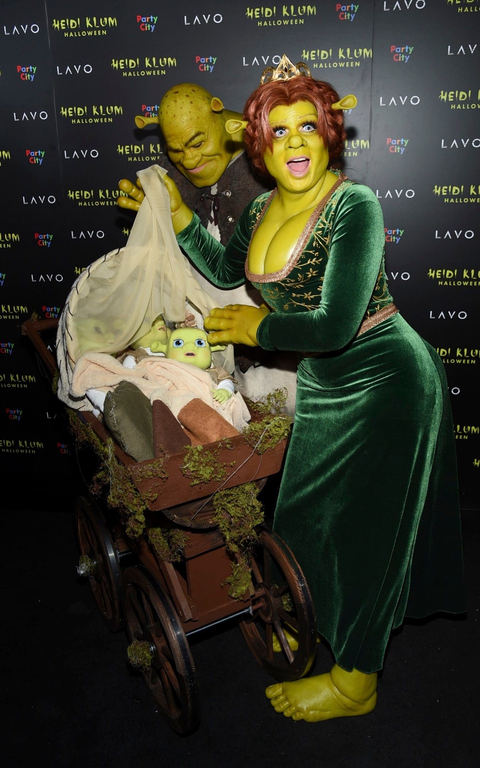 Những màn hóa trang Halloween siêu ấn tượng của của Heidi Klum - 1 Những màn hóa trang Halloween siêu ấn tượng của của Heidi Klum - 1