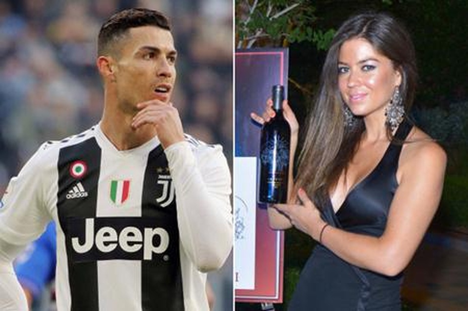 Kathryn Mayorga tiết lộ bản thân đã “mất trí” sau khi bị C.Ronaldo hiếp dâm - 1 Kathryn Mayorga tiết lộ bản thân đã “mất trí” sau khi bị C.Ronaldo hiếp dâm - 1