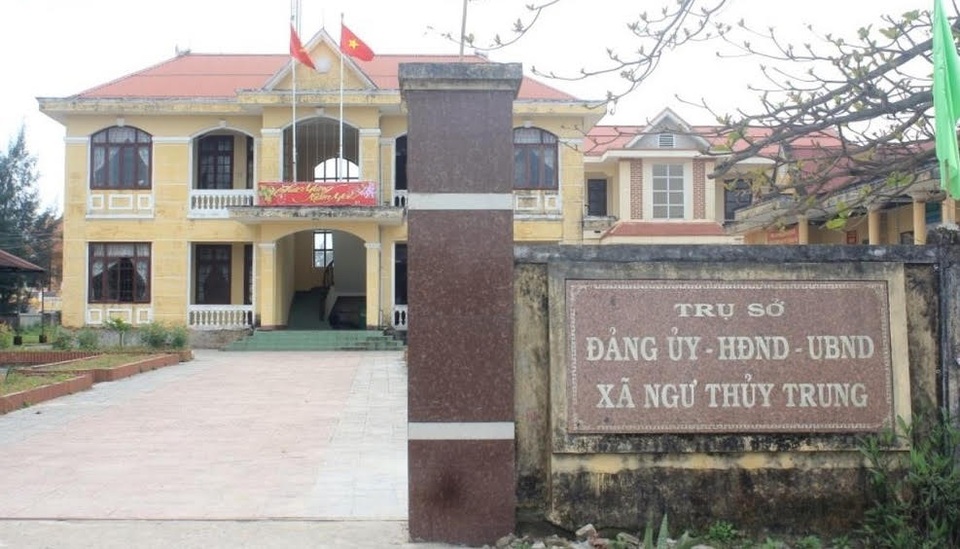 Quảng Bình dôi dư gần 300 cán bộ sau sắp xếp đơn vị hành chính - 1 Quảng Bình dôi dư gần 300 cán bộ sau sắp xếp đơn vị hành chính - 1