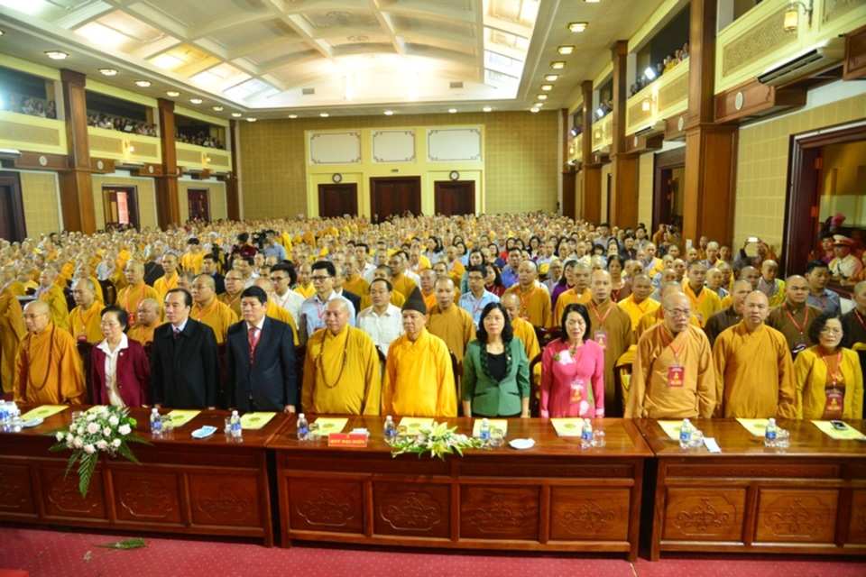 Học viện Phật giáo Việt Nam trao tặng Quỹ Khuyến học Việt Nam 100 triệu đồng - 7 Học viện Phật giáo Việt Nam trao tặng Quỹ Khuyến học Việt Nam 100 triệu đồng - 7