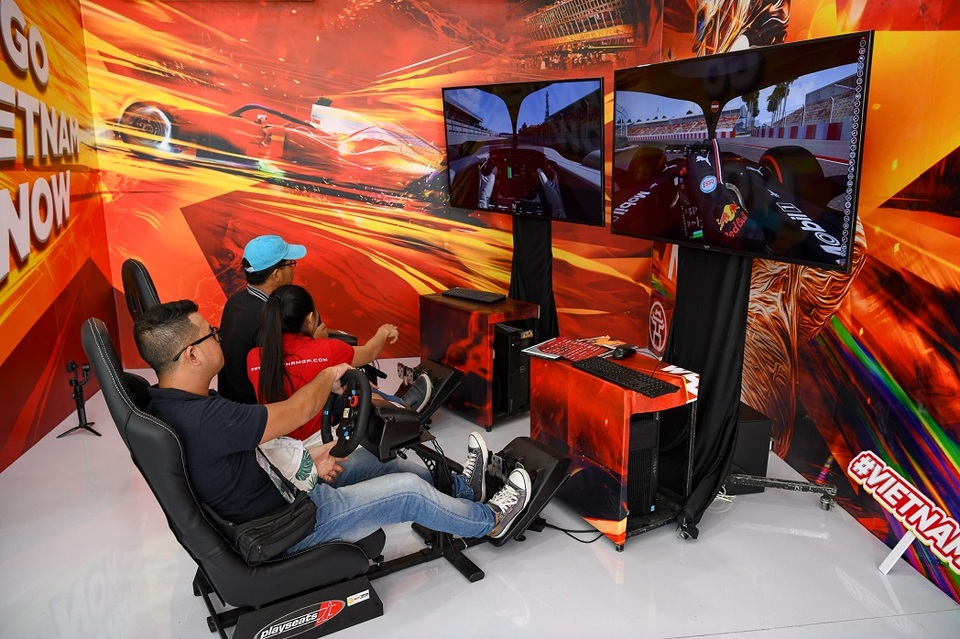 Giải mã ‘hiện tượng’ VinFast tại Vietnam Motor Show 2019 - 5 Giải mã ‘hiện tượng’ VinFast tại Vietnam Motor Show 2019 - 5