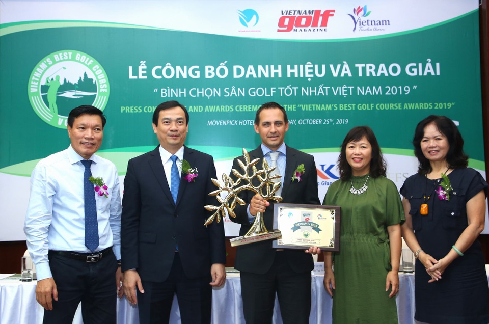Sân golf tốt nhất Việt Nam 2019 thuộc về Laguna Lang Co Golf Club - 2 Sân golf tốt nhất Việt Nam 2019 thuộc về Laguna Lang Co Golf Club - 2