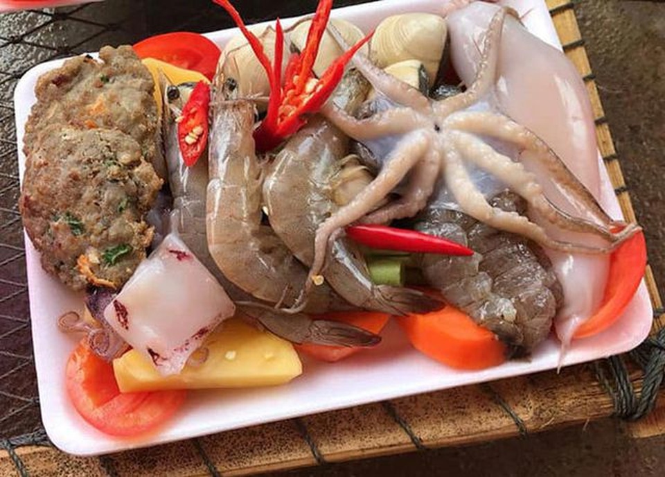 Chi tới 460 tỷ đồng, khách Nhật vẫn chịu chết không mua nổi siêu cây - 2 Chi tới 460 tỷ đồng, khách Nhật vẫn chịu chết không mua nổi siêu cây - 2