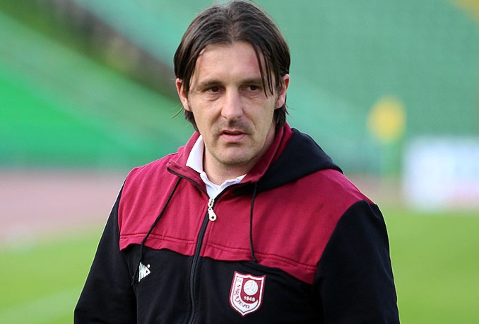 HLV U19 Sarajevo: “Bóng đá Việt Nam có thể dự World Cup” - 1 HLV U19 Sarajevo: “Bóng đá Việt Nam có thể dự World Cup” - 1