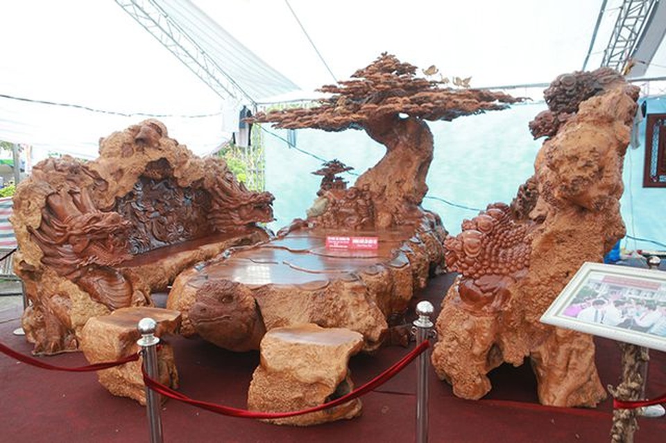 Chi tới 460 tỷ đồng, khách Nhật vẫn chịu chết không mua nổi siêu cây - 3 Chi tới 460 tỷ đồng, khách Nhật vẫn chịu chết không mua nổi siêu cây - 3