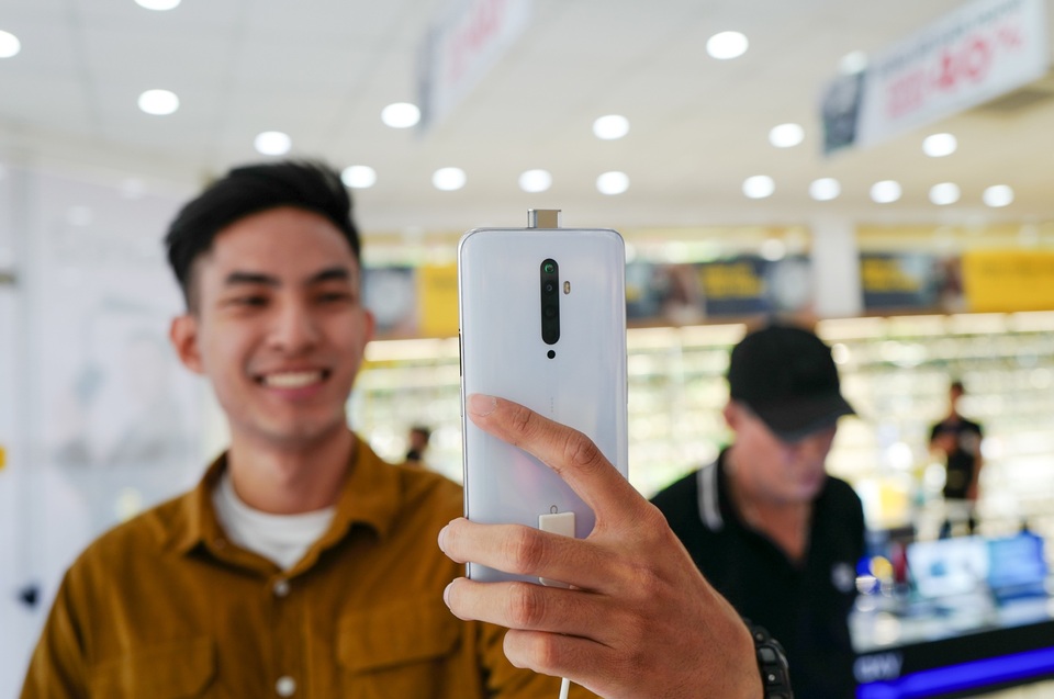 Reno2 và Reno2 F chính thức mở bán tại Việt Nam - 2 Reno2 và Reno2 F chính thức mở bán tại Việt Nam - 2