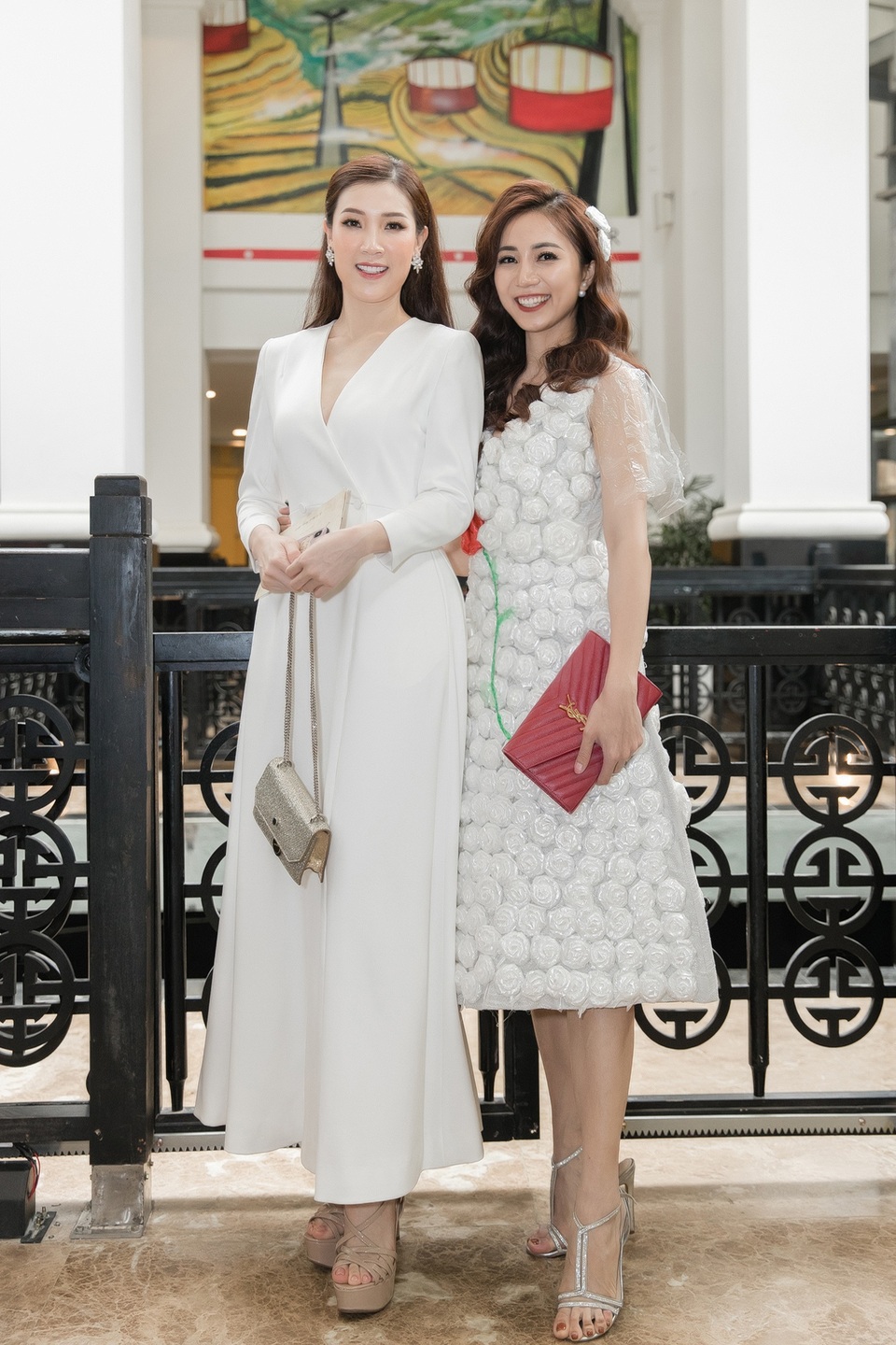 Đông Nhi - Ông Cao Thắng mặc như cô dâu chú rể trước “đám cưới thế kỷ” - 19 Đông Nhi - Ông Cao Thắng mặc như cô dâu chú rể trước “đám cưới thế kỷ” - 19