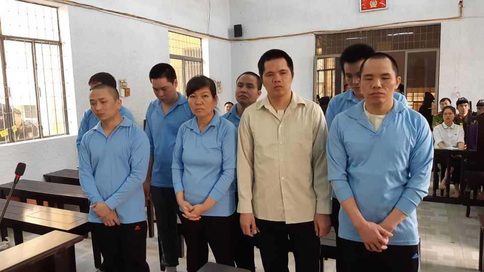 Xét xử vụ hỗn chiến tranh giành đất đai, 8 người thương vong - 1 Xét xử vụ hỗn chiến tranh giành đất đai, 8 người thương vong - 1