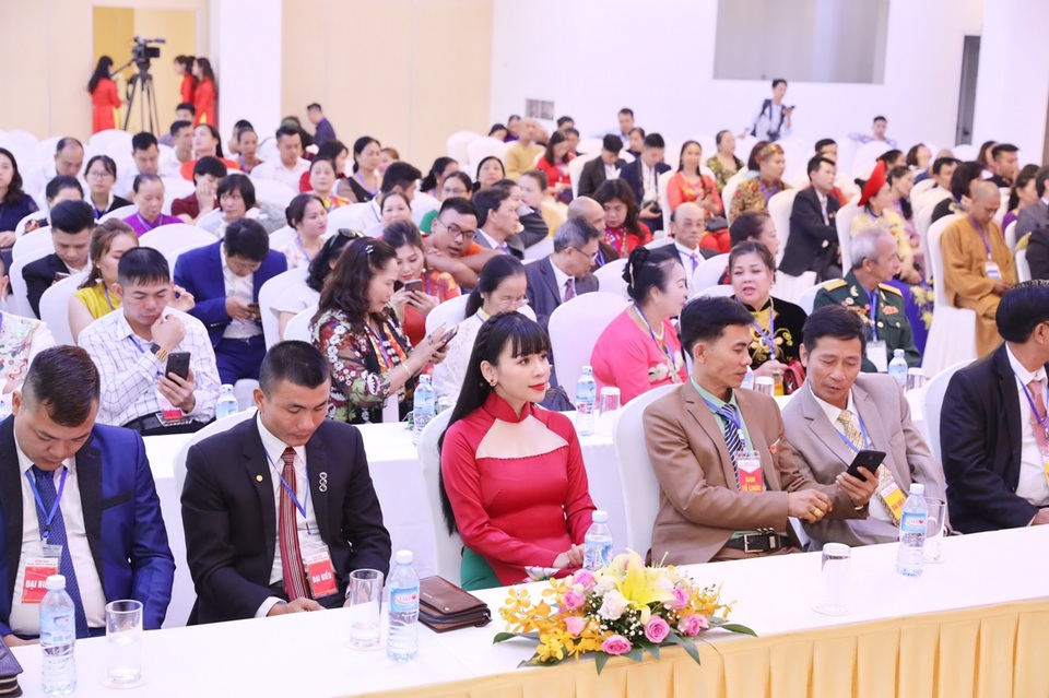 Phạm Bích Thủy - Nữ doanh nhân văn hóa tiêu biểu thời kỳ hội nhập quốc tế - 4 Phạm Bích Thủy - Nữ doanh nhân văn hóa tiêu biểu thời kỳ hội nhập quốc tế - 4