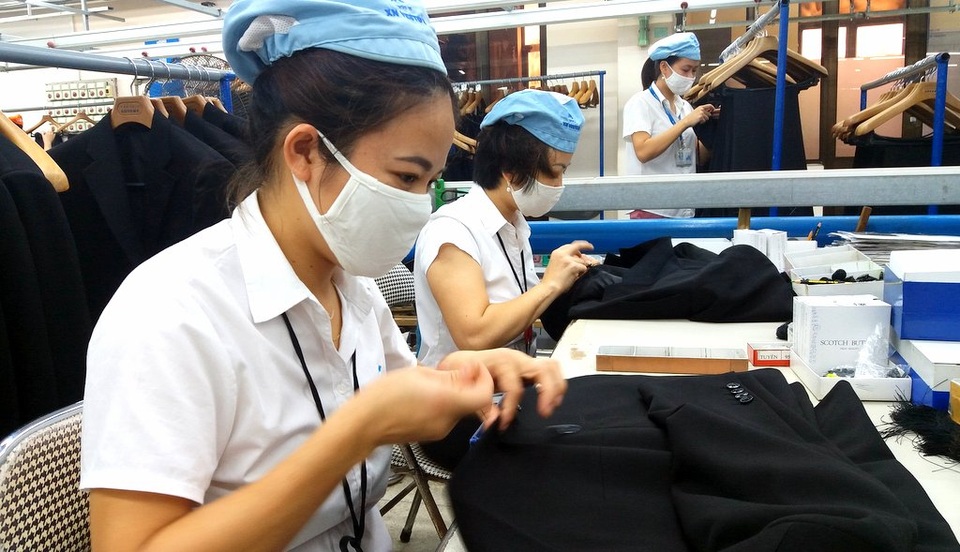 Tăng thêm 10 triệu người tham gia BHXH nếu điều chỉnh đối tượng... - 1 Tăng thêm 10 triệu người tham gia BHXH nếu điều chỉnh đối tượng... - 1