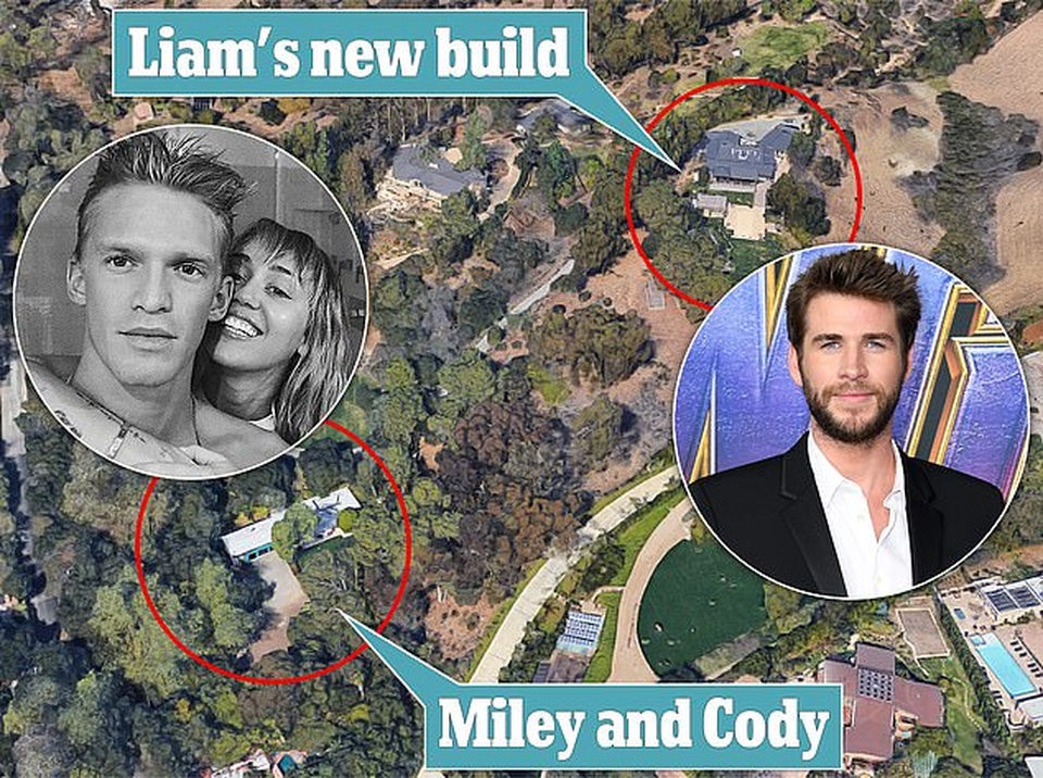 Miley Cyrus diện đồ đôi, hạnh phúc bên bạn trai kém tuổi - 12 Miley Cyrus diện đồ đôi, hạnh phúc bên bạn trai kém tuổi - 12
