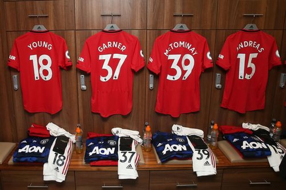 Những khoảnh khắc thắng tưng bừng của Man Utd trên sân Norwich - 2 Những khoảnh khắc thắng tưng bừng của Man Utd trên sân Norwich - 2