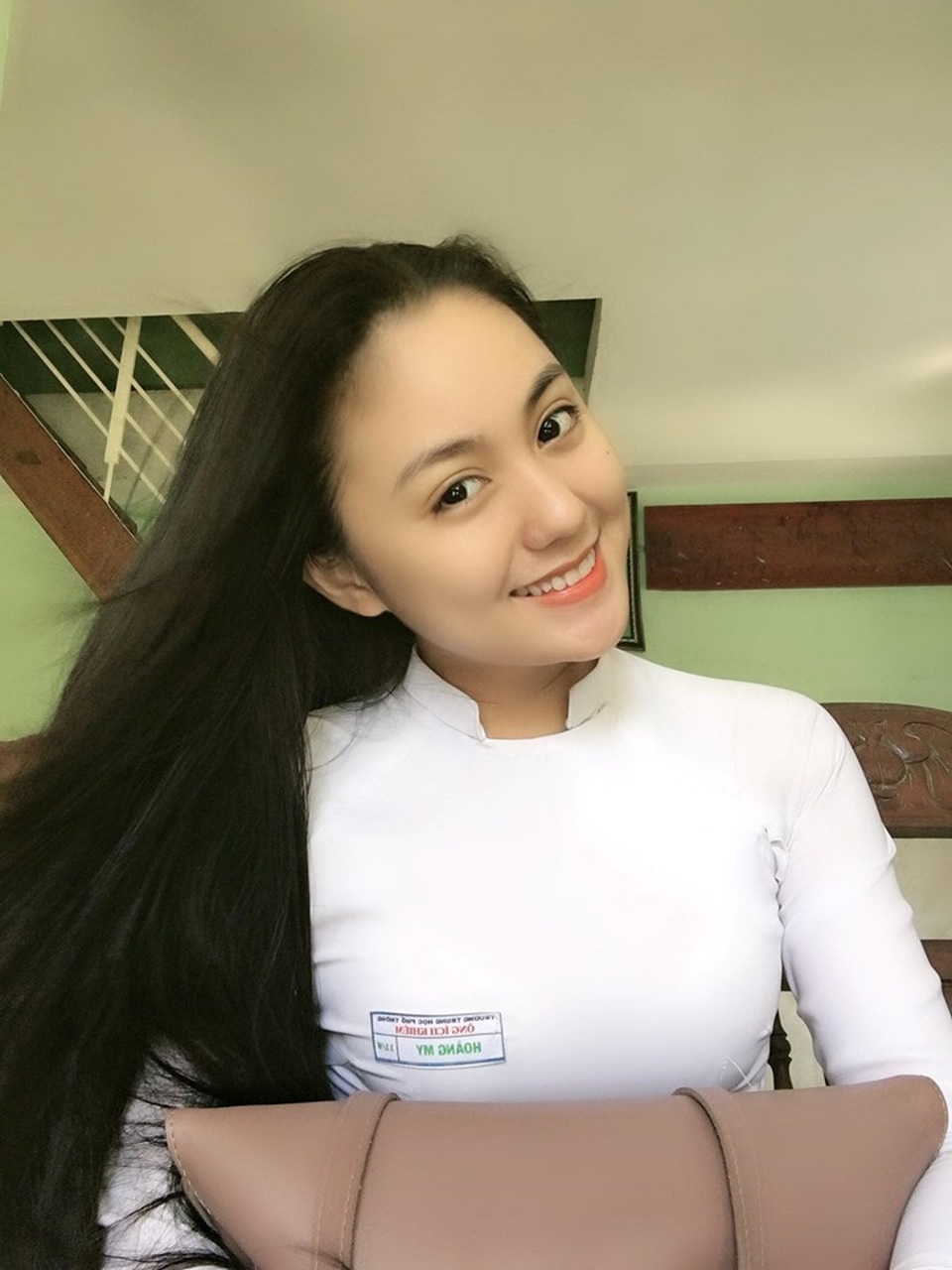 Nữ sinh Đà Nẵng 17 tuổi được khen xinh giống Địch Lệ Nhiệt Ba - 3 Nữ sinh Đà Nẵng 17 tuổi được khen xinh giống Địch Lệ Nhiệt Ba - 3