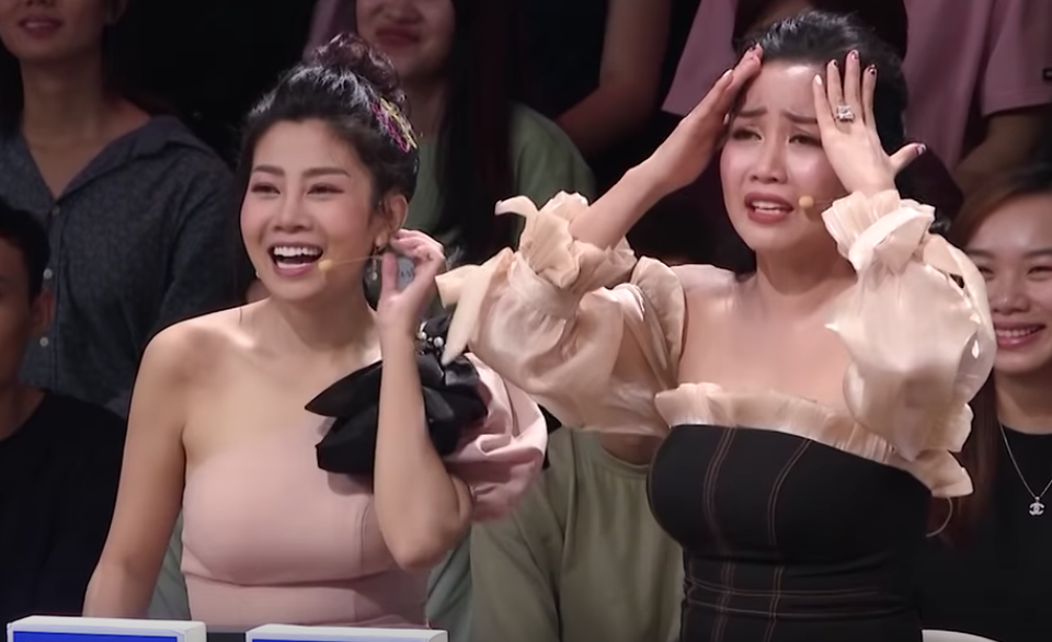 Danh ca Phương Dung khiến khán giả sững sờ trước vẻ đẹp ở tuổi U80 - 7