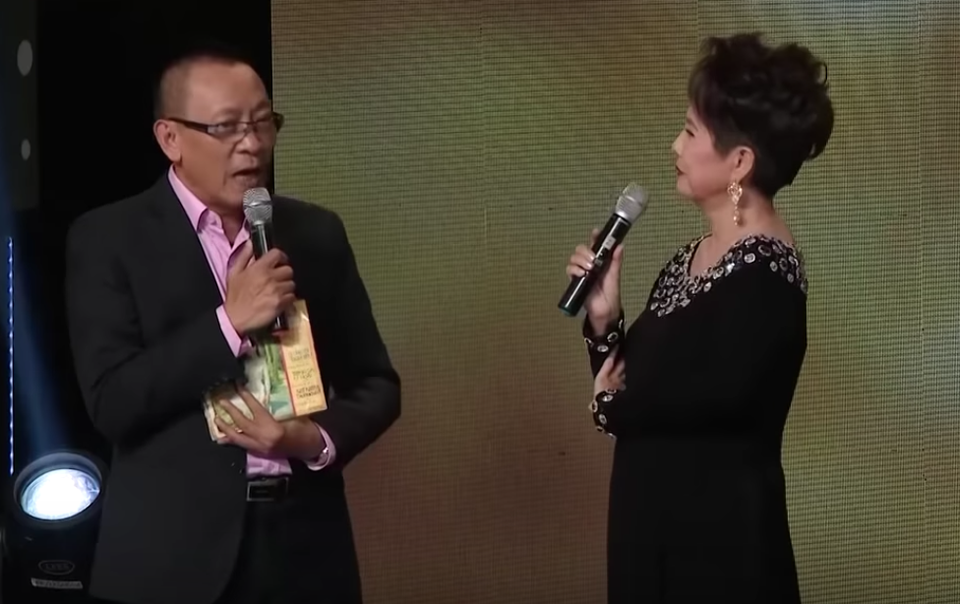 Danh ca Phương Dung khiến khán giả sững sờ trước vẻ đẹp ở tuổi U80 - 9