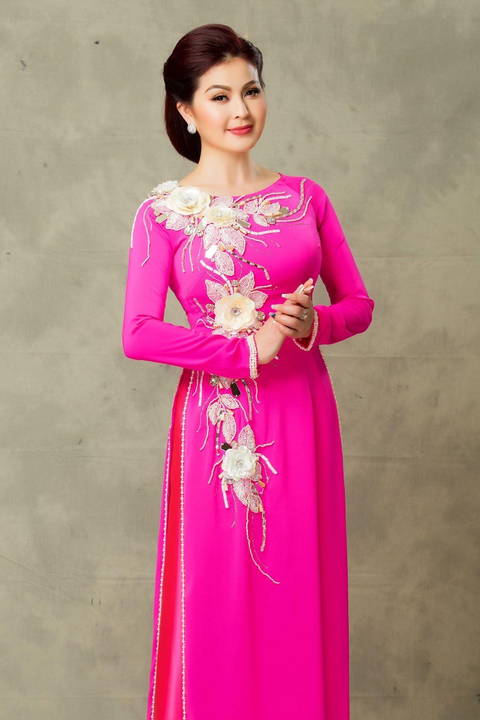 Yến Vy: Tuổi 40 đôi lúc cô đơn trên đất Mỹ nhưng mạnh mẽ vượt qua - 4 Yến Vy: Tuổi 40 đôi lúc cô đơn trên đất Mỹ nhưng mạnh mẽ vượt qua - 4