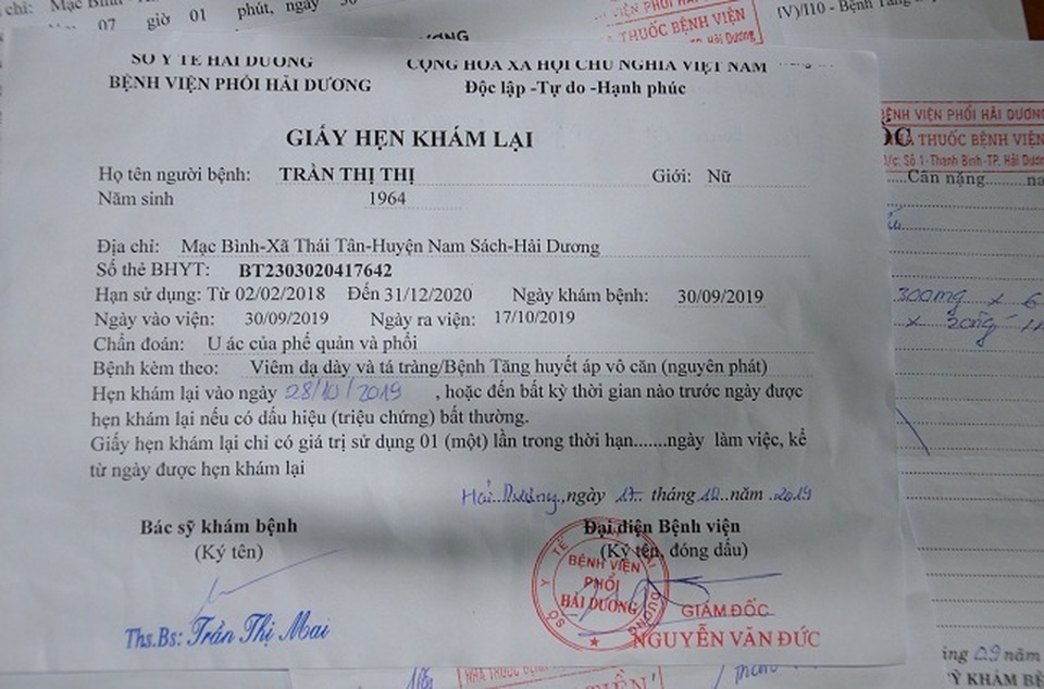 Cụ bà tuổi 90 thèm một bữa cơm có thịt trước khi nhắm mắt, nghe mà nhói lòng! - 4 Cụ bà tuổi 90 thèm một bữa cơm có thịt trước khi nhắm mắt, nghe mà nhói lòng! - 4