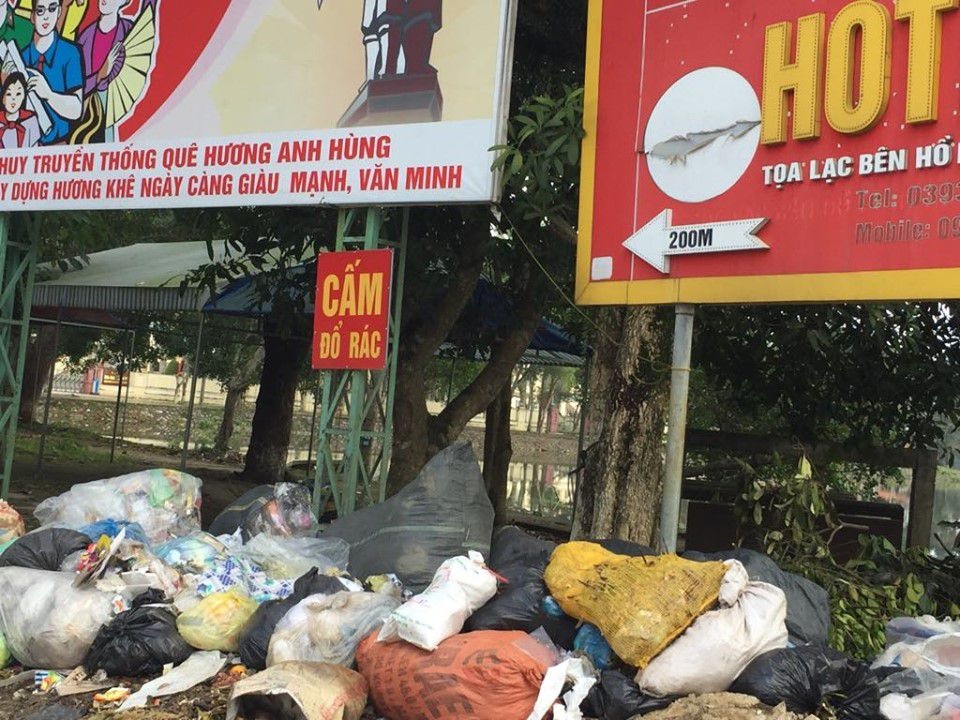 Phố núi sắp được “giải thoát” sau 2 năm ngập ngụa rác thải - 2 Phố núi sắp được “giải thoát” sau 2 năm ngập ngụa rác thải - 2
