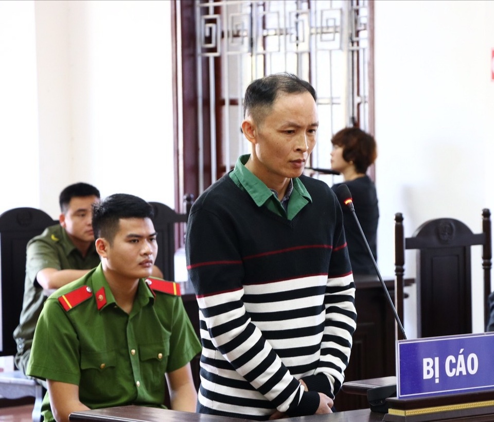 Lĩnh 9 năm tù vì đầu độc vào nước sinh hoạt - 1