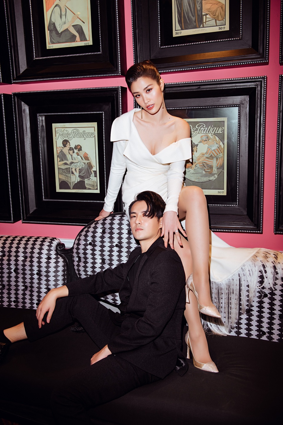 Đông Nhi khoe nhẫn kim cương trước đám cưới “khủng” với Ông Cao Thắng - 4 Đông Nhi khoe nhẫn kim cương trước đám cưới “khủng” với Ông Cao Thắng - 4
