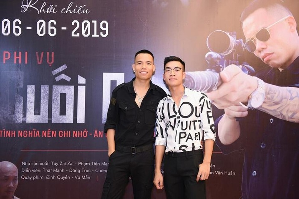 Giấc mơ khởi nghiệp trong ngành giải trí từ làm phim Youtube - 3 Giấc mơ khởi nghiệp trong ngành giải trí từ làm phim Youtube - 3