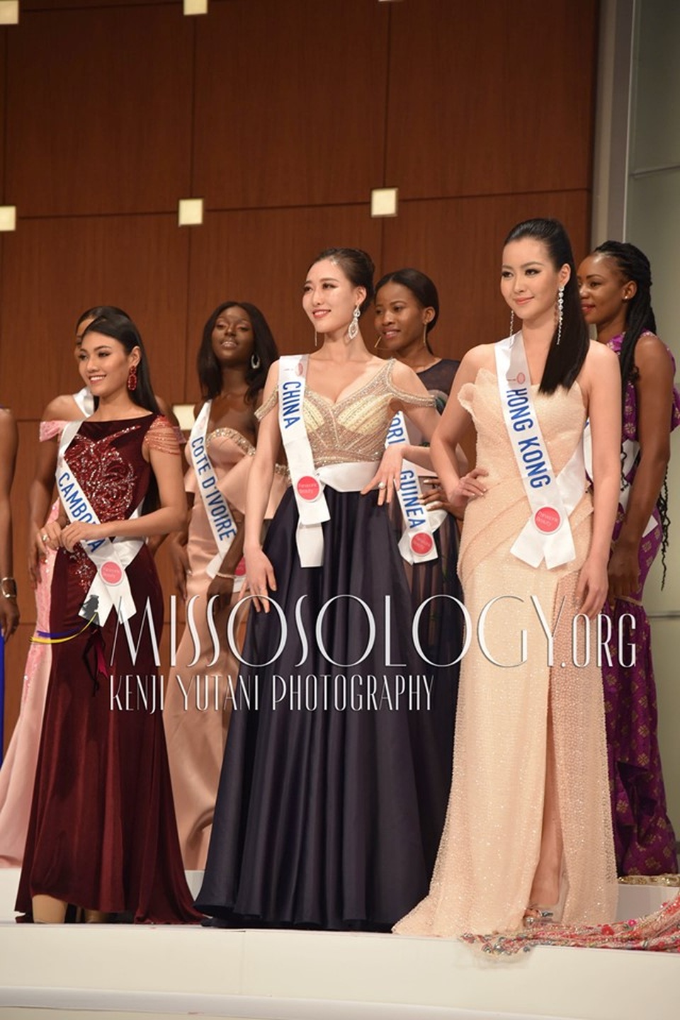 Tường San và mỹ nhân Hoa hậu Quốc tế 2019 khoe sắc tại Nhật Bản - 18 Tường San và mỹ nhân Hoa hậu Quốc tế 2019 khoe sắc tại Nhật Bản - 18