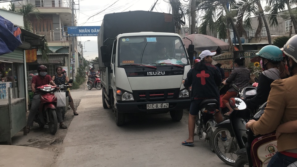 Chuẩn bị hoá giải con đường đau khổ Nữ Dân Công sau loạt bài phản ánh của Dân trí - 11 Chuẩn bị hoá giải con đường đau khổ Nữ Dân Công sau loạt bài phản ánh của Dân trí - 11