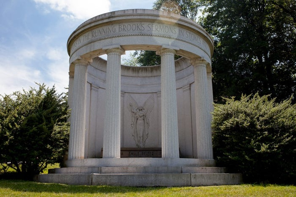 Bên trong nghĩa trang của giới nhà giàu - 5 Bên trong nghĩa trang của giới nhà giàu - 5