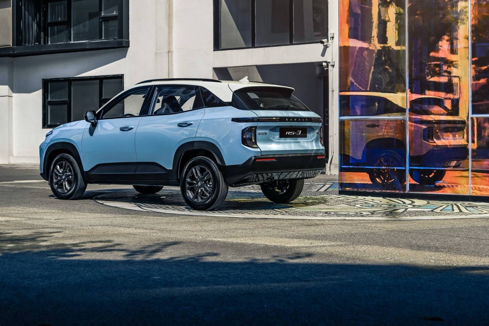 GM trình làng mẫu crossover giá tương đương dưới 250 triệu đồng tại Trung Quốc - 14 GM trình làng mẫu crossover giá tương đương dưới 250 triệu đồng tại Trung Quốc - 14