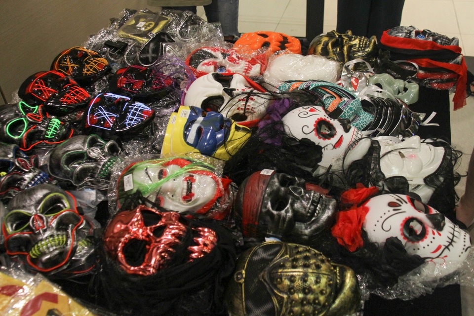 Không khí Halloween đổ bộ Đà Nẵng - 2