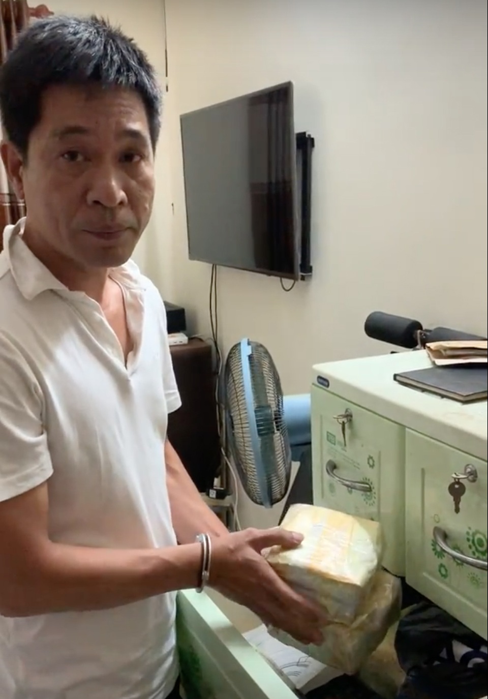 Triệt phá đường dây ma túy lớn có 3 anh em ruột tham gia - 1 Triệt phá đường dây ma túy lớn có 3 anh em ruột tham gia - 1